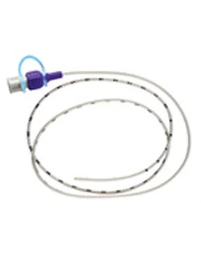 Cateter médico com conector roxo